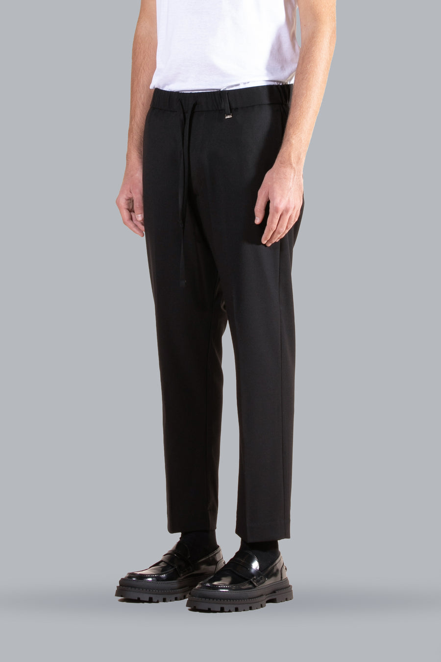 Pantalone regolare con laccio - Nero