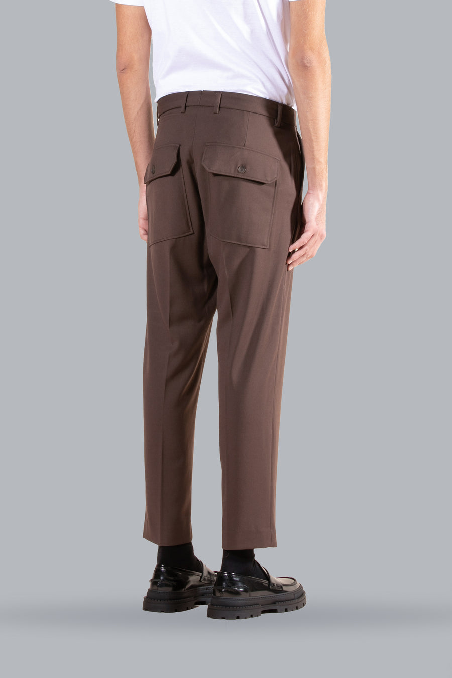 Pantalone regolare con tasconi retro - Moro